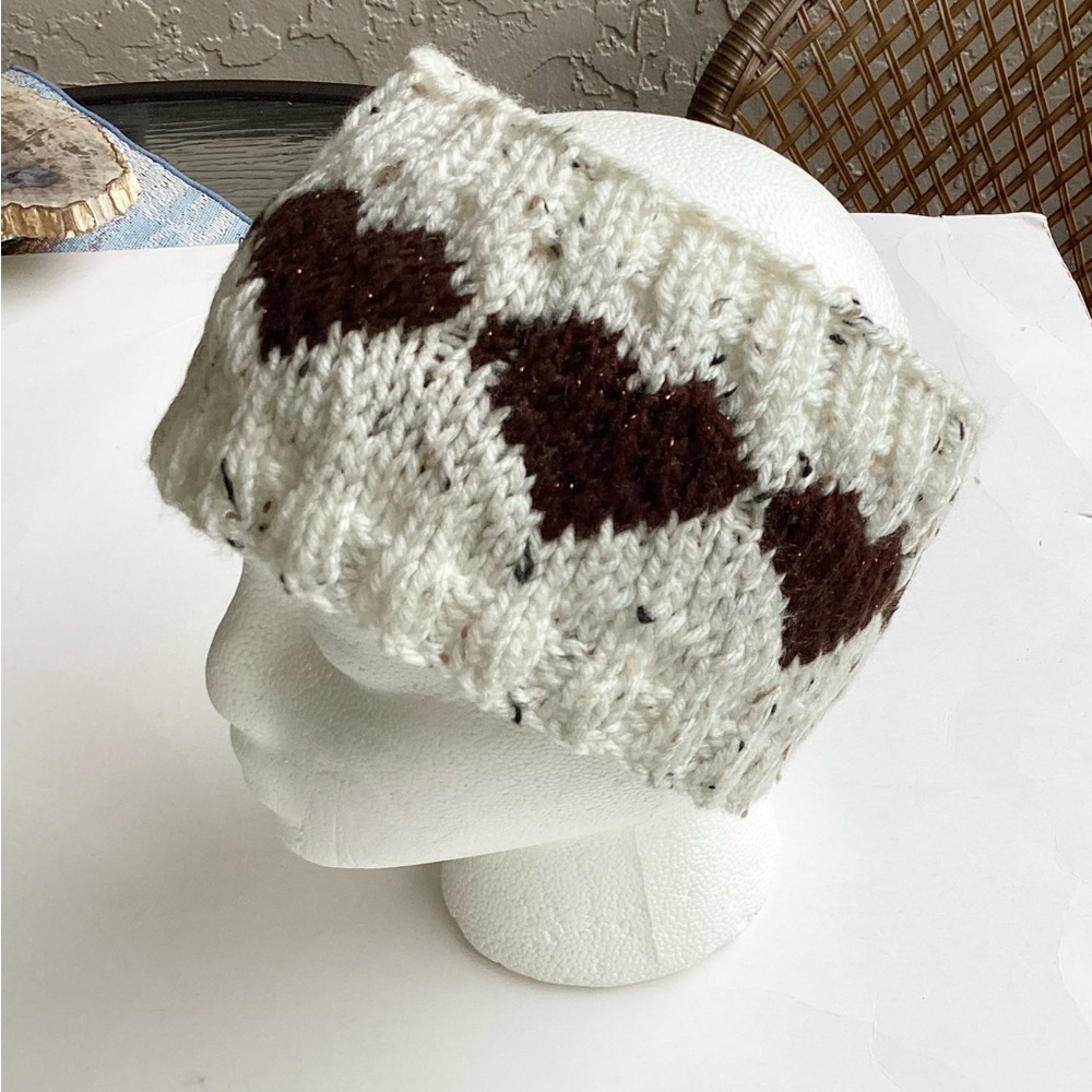 Headband Earwarmer Hand Crafted Knit White Heart Valentines - Picture 5 of 13